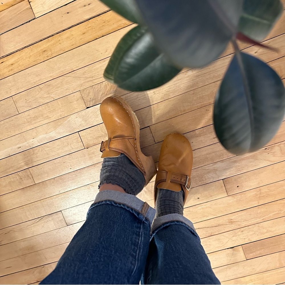 Brown Vintage Leather Clogs